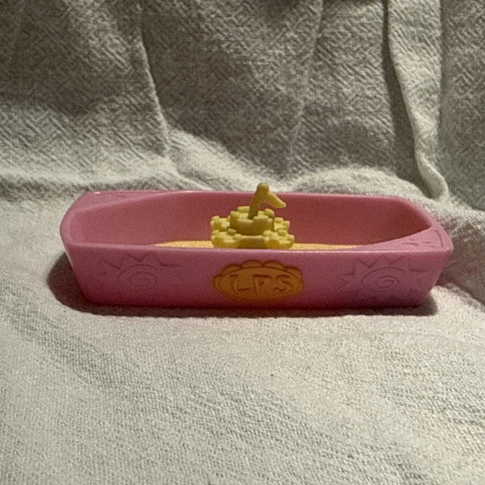Hasbro Littlest Pet Shop SANDBOX SAND CASTLE Beach‎ Accessory LPSA